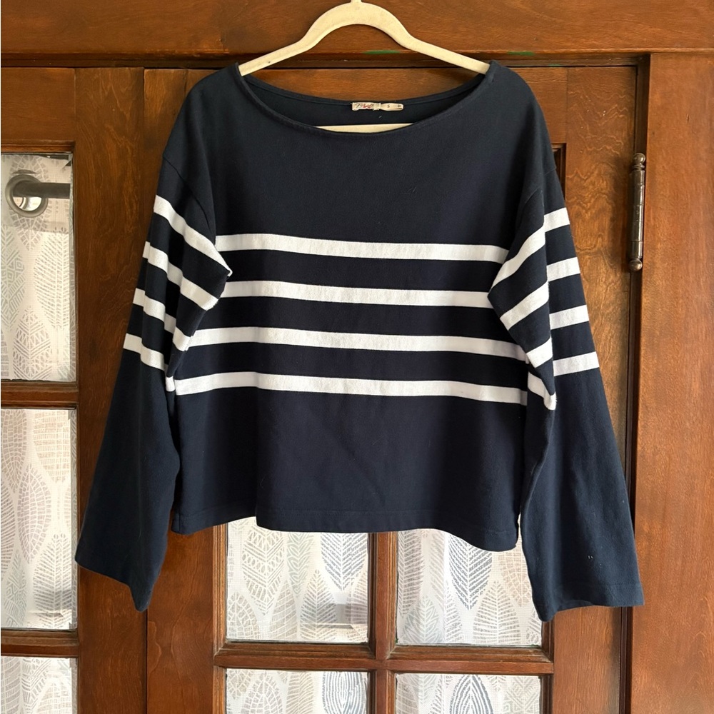Faherty Women's Sport Jersey Boatneck Striped Long Sleeve Top - Navy and White - Picture 6 of 10